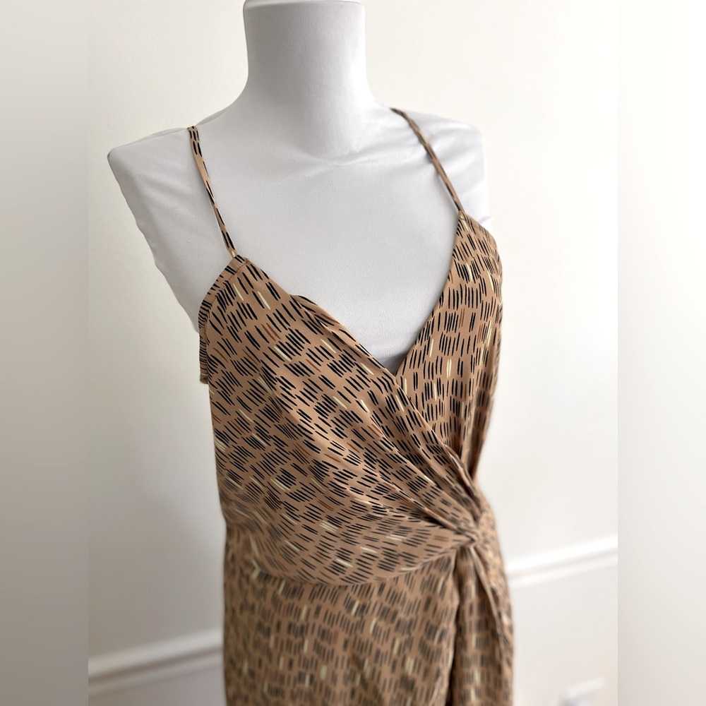 Midi wrap style dress abstract print knot front sleeveless NEW Medium